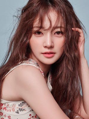 Актриса Сон Ха Юн